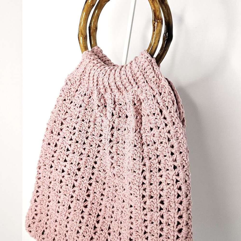 Crochet Handbag in Dusty Rose and Bamboo Handles